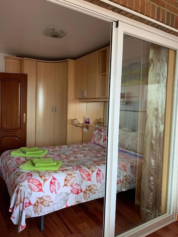 Апартаменти Sunshine Apartament Бенідорм Екстер'єр фото